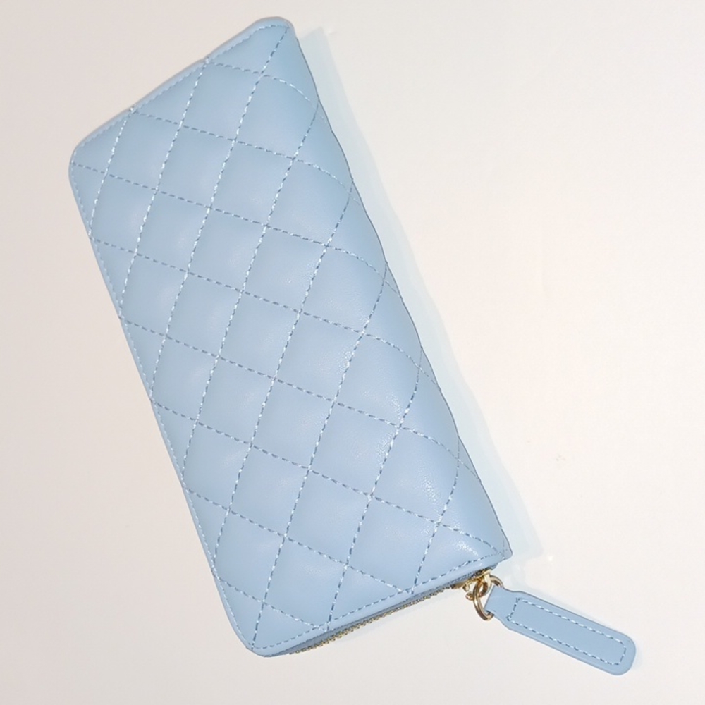 KC Jagger - Quilted Leather Zip-Around Wallet! 💙